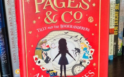 Book Review: Pages & Co: Tilly and the Bookwanderers by Anna James