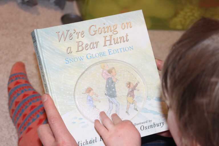 Ivereadthis Jr. Edition: We’re Going on a Bear Hunt by Michael Rosen, Illustrated by Helen Oxenbury