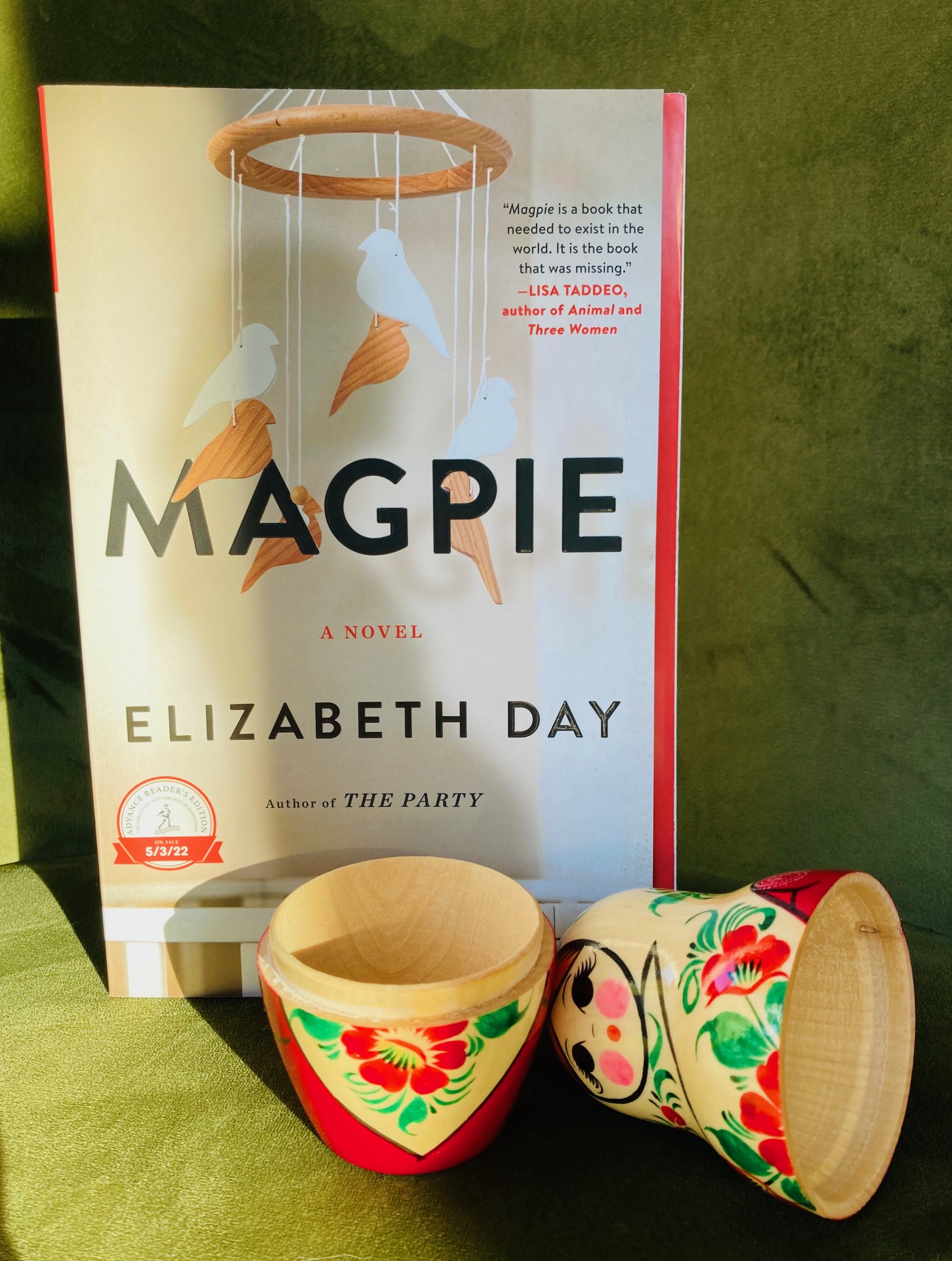 book review magpie by elizabeth day