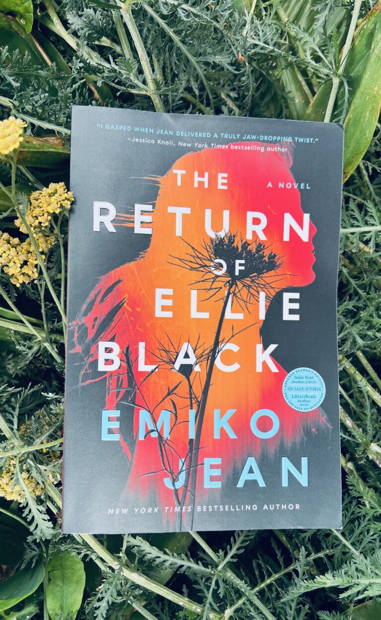 The Return of Ellie Black by Emiko Jean book